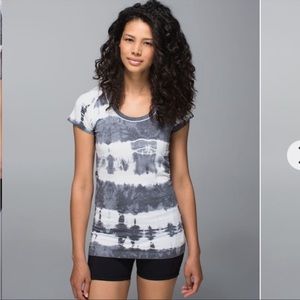 Lululemon Do It Now athletic shirt